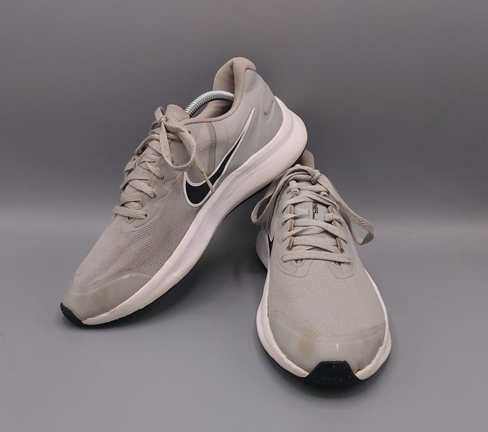 Nike Star Runner shoes, US 7 UK 6 EUR 40, excellent condition lightweight running footwear.