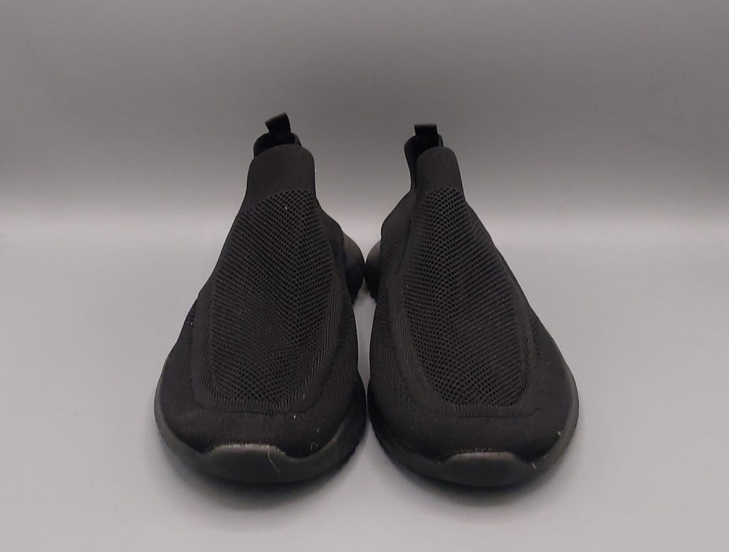 Zuwoigo men’s walking shoes, EUR 45, premium condition lightweight walking footwear.