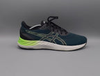 ASICS Gel Excite 8 shoes, US 10 EUR 44, premium condition cushioned running footwear.