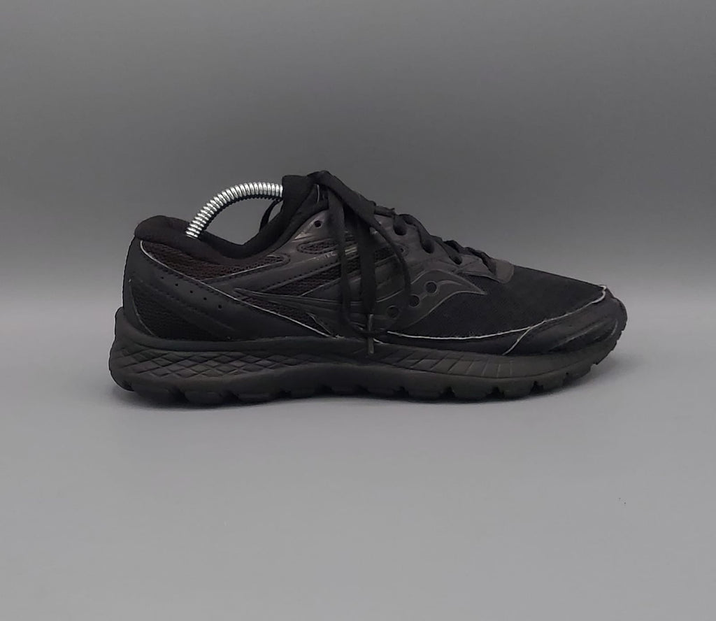 Saucony Cohesion running shoes, US 8.5 UK 6.5 EUR 40, very good condition cushioned supportive footwear.