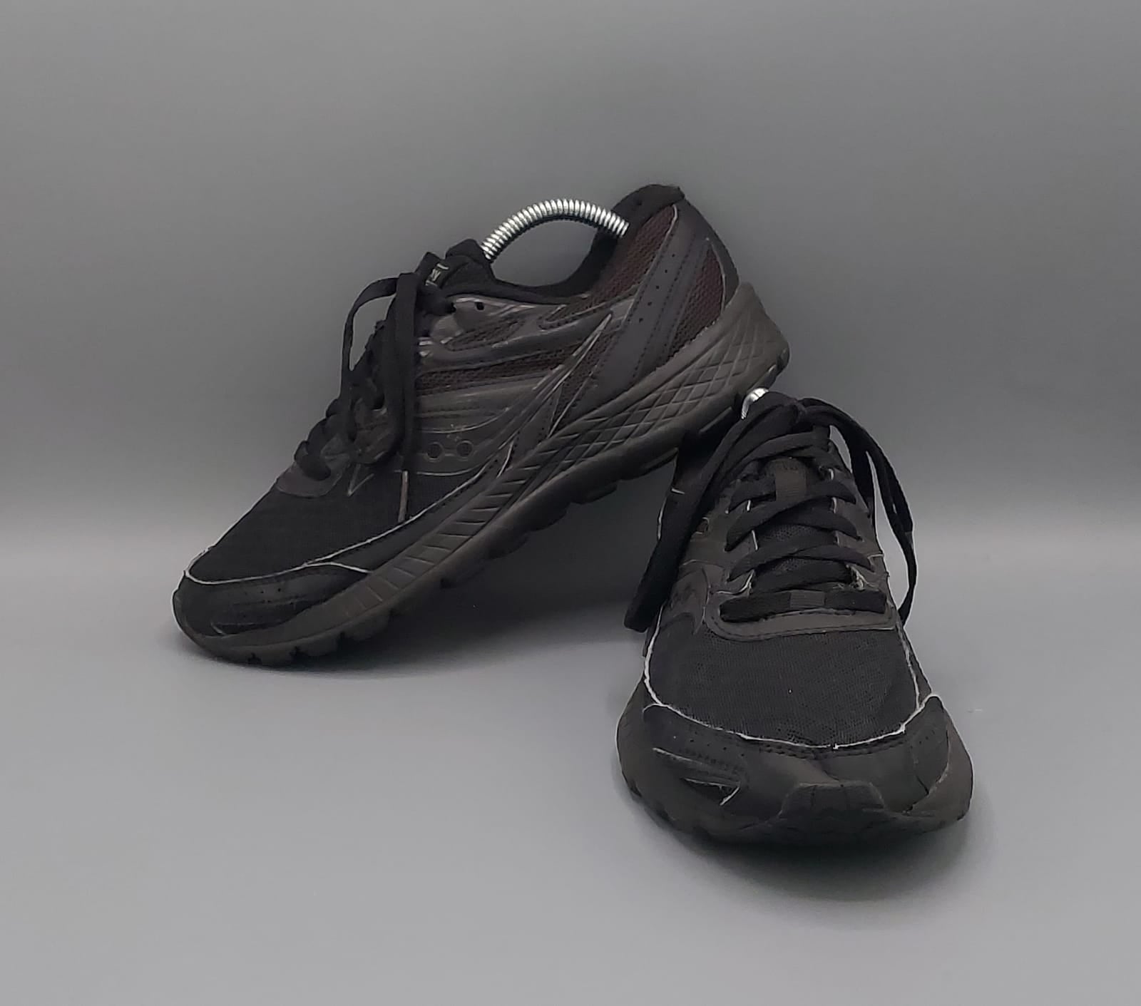 Saucony Cohesion running shoes, US 8.5 UK 6.5 EUR 40, very good condition cushioned supportive footwear.