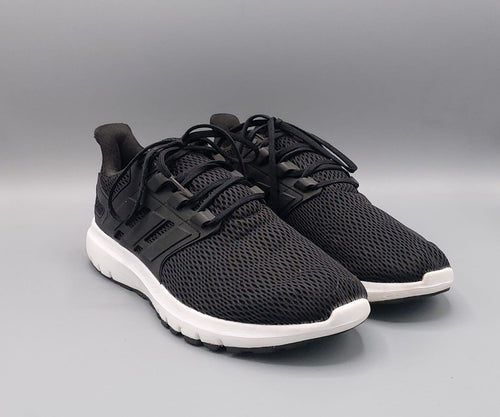 Adidas Ultimashow shoes, US 8.5 UK 8, premium condition lightweight sporty casual footwear.