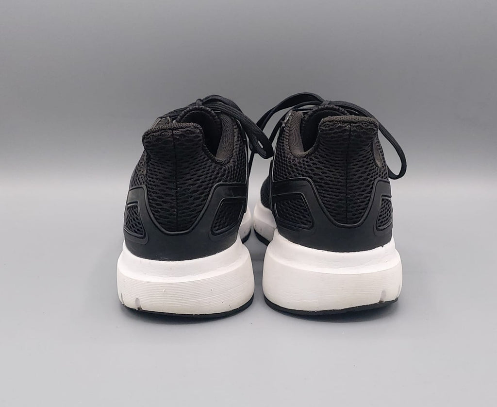 Adidas Ultimashow shoes, US 8.5 UK 8, premium condition lightweight sporty casual footwear.